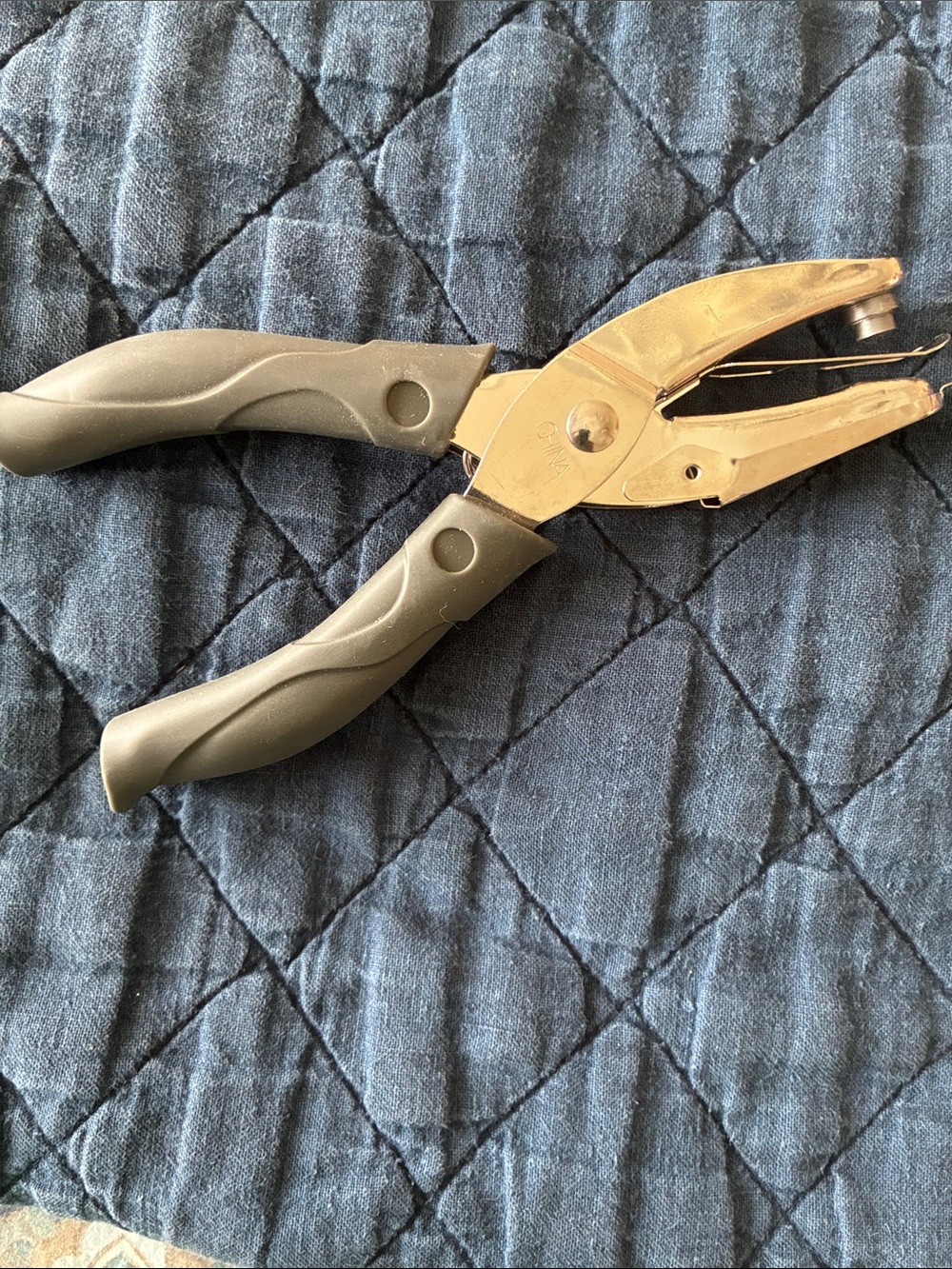 Hole Punch Tool